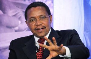 RAIS MSTAAFU KIKWETE AMTAKIA AFYA NJEMA MSAMA