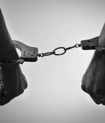 WEZI WALIOMPORA MZEE Ksh200,000 WASHINDWA KUTEMBELEA, WAMEGANDA KAMA SANAMU!