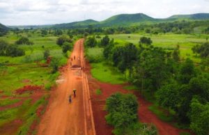 WANANCHI KIBONDO WAKOSHWA UJENZI WA BARABARA YA KIBONDO-NDUTA