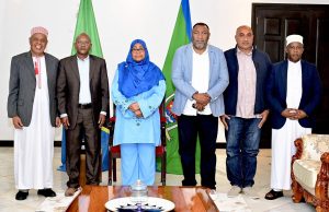 RAIS SAMIA AKUTANA NA VIONGOZI WA TIMU ZA YANGA NA SIMBA IKULU CHAMWINO DODOMA