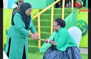 DKT. SAMIA AKABIDHI ILANI YA CCM KWA WAGOMBEA UBUNGE DAR ES SALAAM