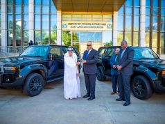 WAZIRI KOMBO APOKEA MAGARI MAWILI KUTOKA QATAR.