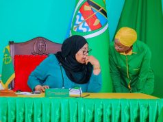 MWENYEKITI WA CCM DKT. SAMIA AKITETA JAMBO NA DKT. MIGIRO