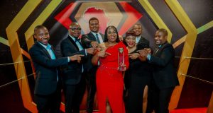 BENKI YA ABSA YASHINDA TUZO YA ‘BENKI INAYOPENDEKEZWA NA KUFIKIWA ZAIDI MASHARIKI NA KUSINI MWA AFRIKA’