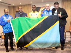 WAZIRI KOMBO, PROF. KABUDI WAITEMBELEA KAMBI YA TAIFA STARS MISRI, WAKABIDHI BENDERA YA TAIFA.