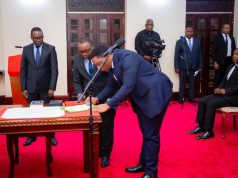 RAIS SAMIA AWAAPISHA VIONGOZI MBALIMBALI ALIOWATEUA