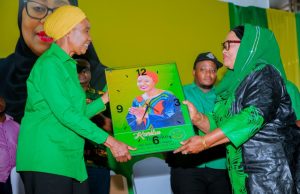 KATIBU MKUU CCM DK.MIGIRO AUNGURUMA DAR… ATOA MAELEKEZO UTOAJI MAELEKEZO