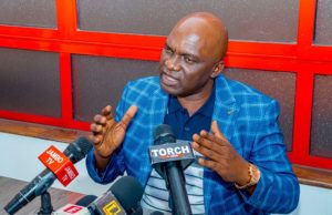 WASANII NGULI WA INJILI WA KIMATAIFA KUMTUKUZA MUNGU TAMASHA LA PASAKA