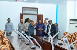 MAKAMU WA RAIS AKAGUA MAENDELEO YA UKARABATI WA JENGO LA OFISI YA MAKAMU WA RAIS